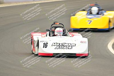 media/Jan-26-2025-CalClub SCCA (Sun) [[cfcea7df88]]/Group 6/Race/